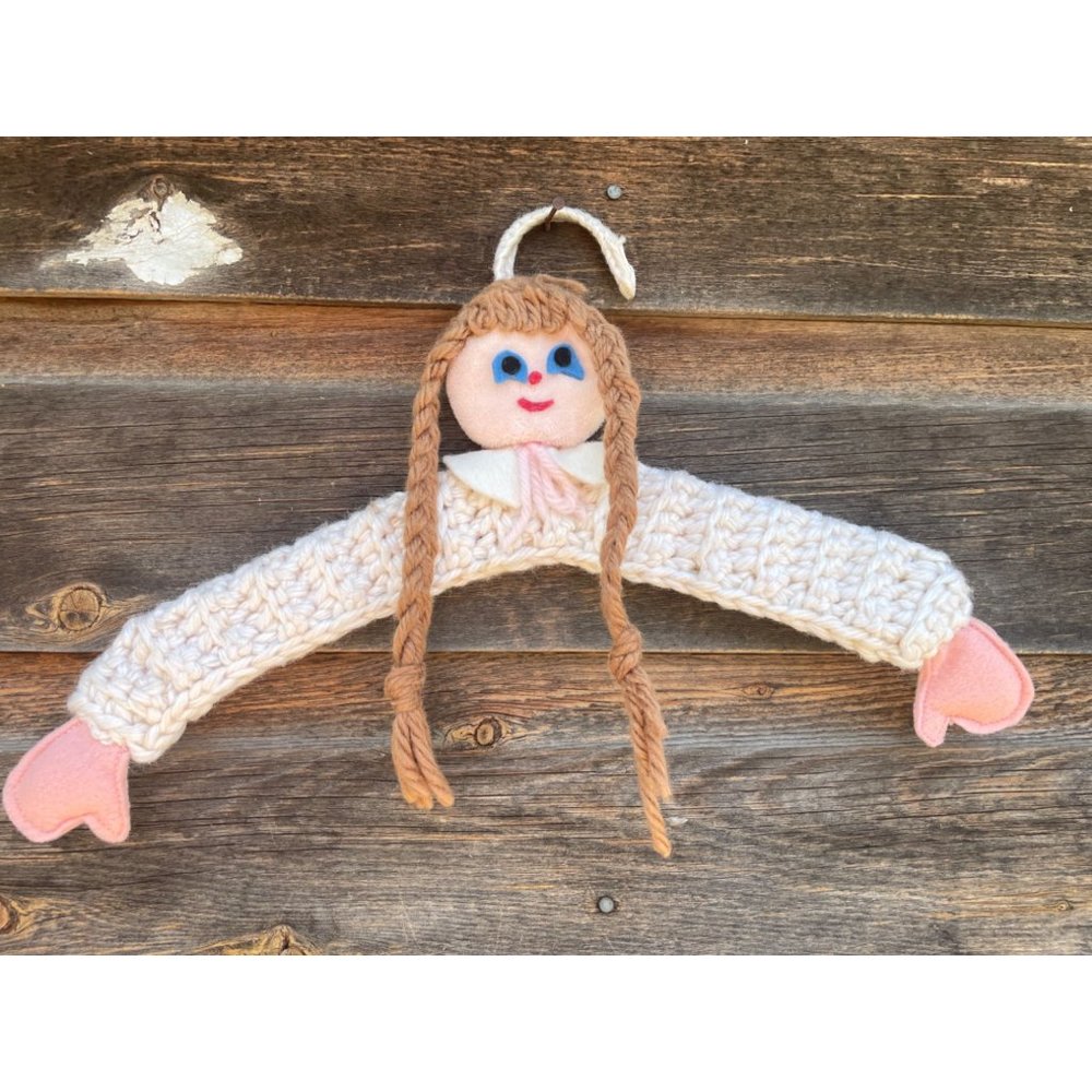 Antique Art Deco Crochet Baby Dress Silk Ribbons Crochet Doll Hanger - Picture 6 of 16